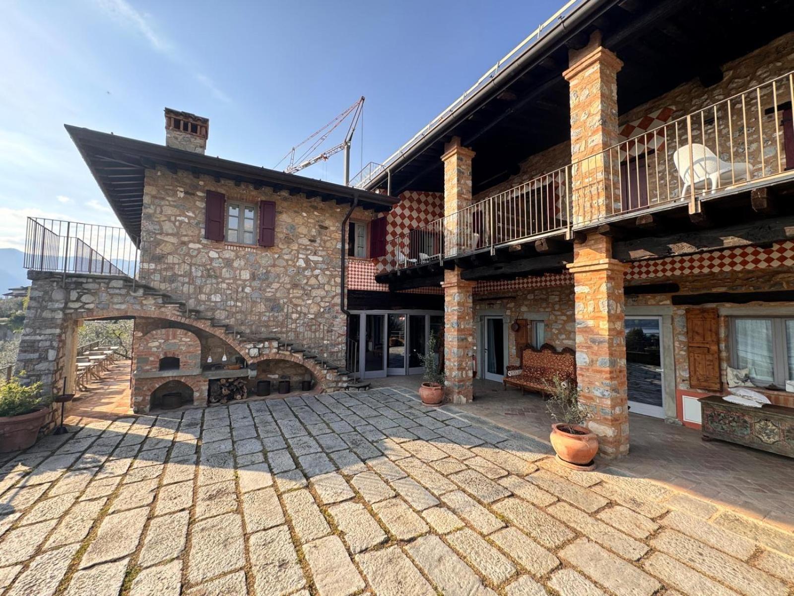 Agriturismo Cascina Carai Мароне Екстер'єр фото