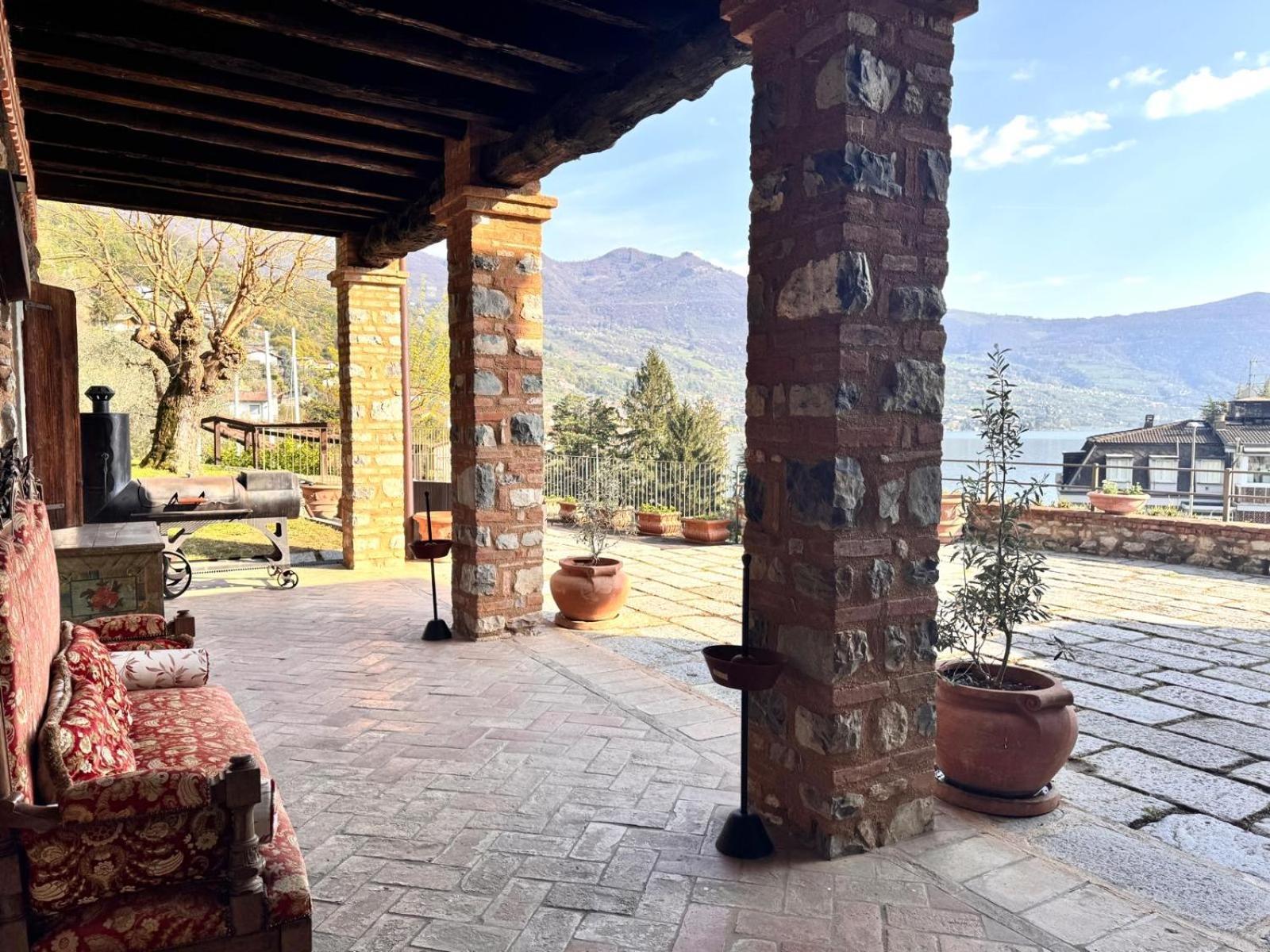 Agriturismo Cascina Carai Мароне Екстер'єр фото